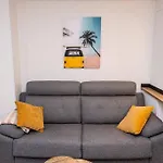 Sweeping Views 1bd 100m To Poniente *