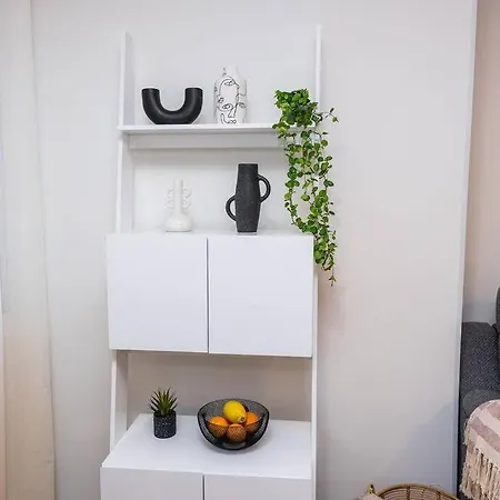 公寓 Sweeping Views 1bd 100m To Poniente