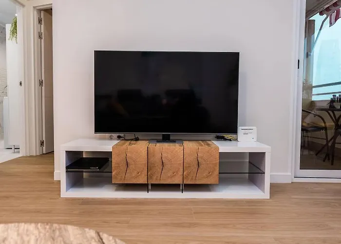 Sweeping Views 1bd 100m To Poniente 公寓 貝尼多姆