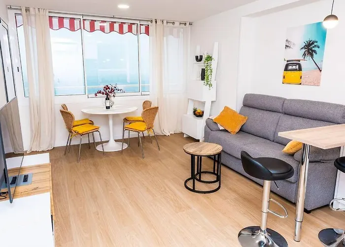 Sweeping Views 1bd 100m To Poniente * 貝尼多姆