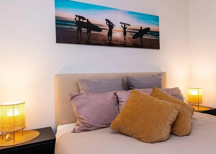 公寓 Sweeping Views 1bd 100m To Poniente